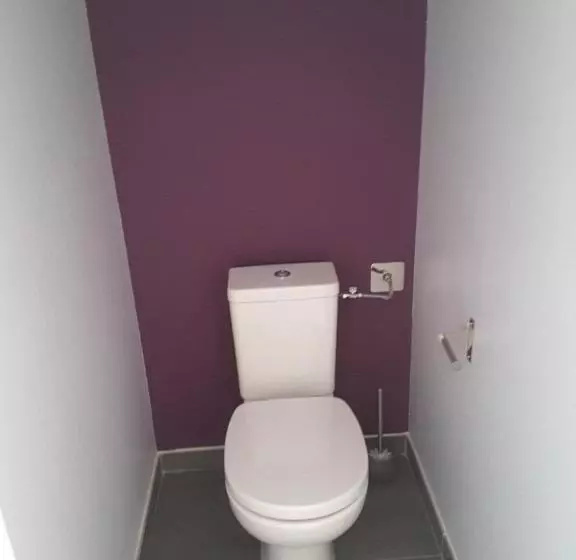 Aamiaismajoitus (B&B) Villa Vi Lyon Est Chambres D Hôtes