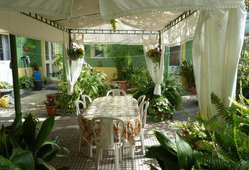 膳宿费 Beb Ziu Antoi E Zia Srivia