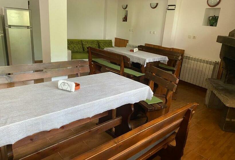 Пансион Yovkovata Kyshta