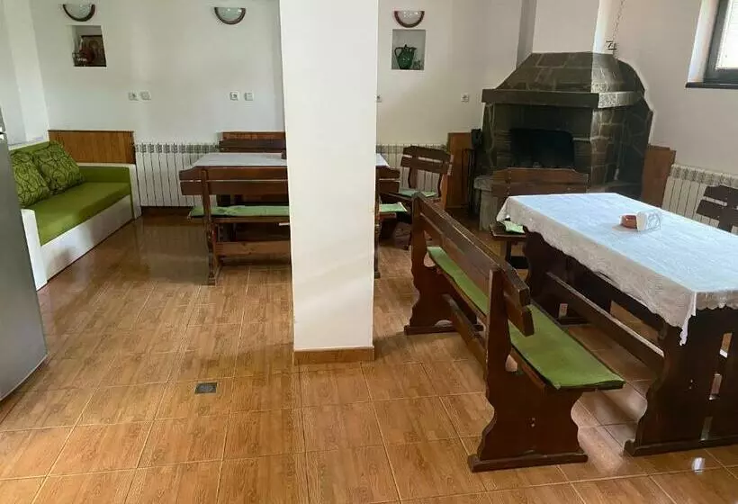 ペンション Yovkovata Kyshta