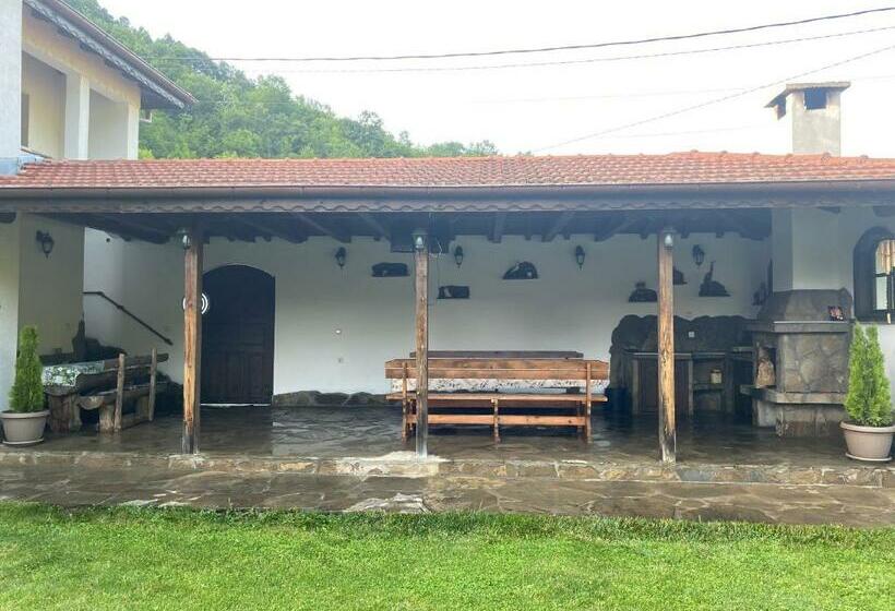 Пансион Yovkovata Kyshta