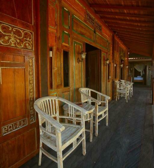 Tropical Canggu Hostel