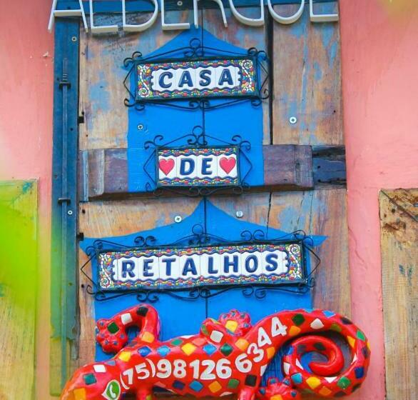 Casa De Retalhos Boutique Albergue, Casaril Histórico, Com 5 Suítes Individuais E Cozinha Coletiva