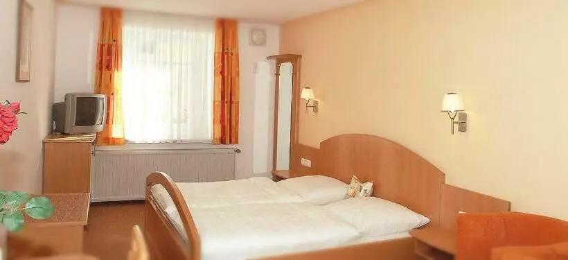 Retkeilymaja Rinchnacher Hof