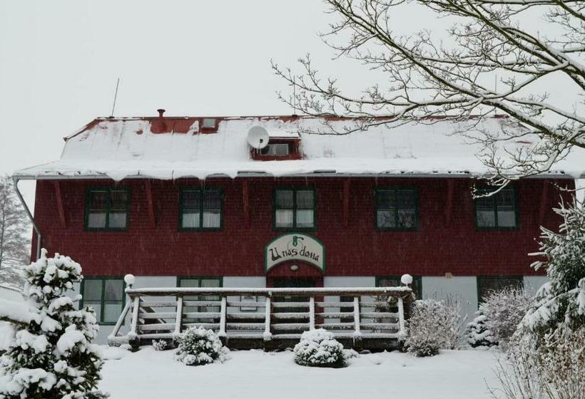 הוסטל Ubytování   U Nás Doma