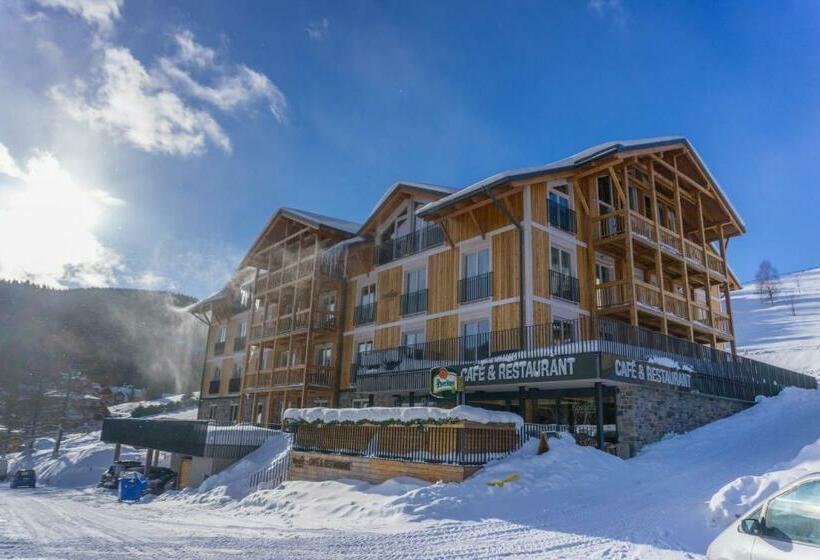 Aparthotel Kovarna Residence