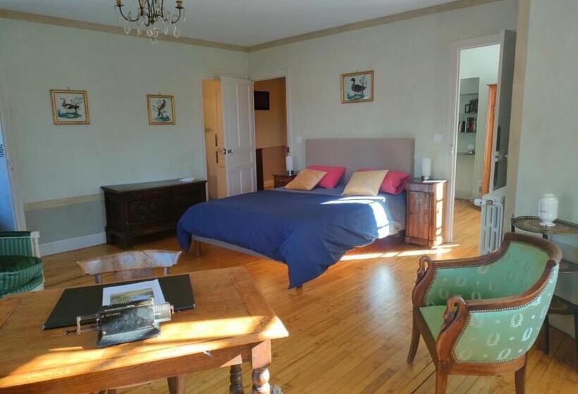 膳宿费 Chateau Ol Puech