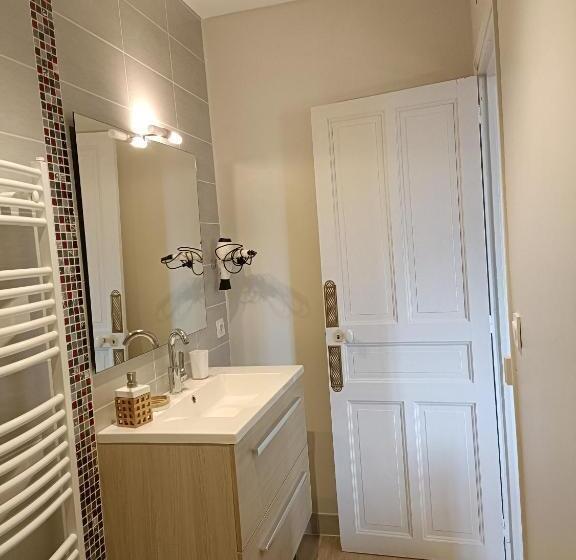 膳宿费 Chateau Ol Puech