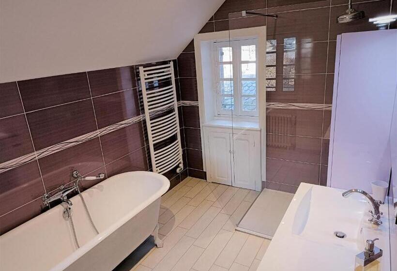 膳宿费 Chateau Ol Puech