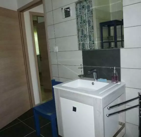 ペンション Château De Morin