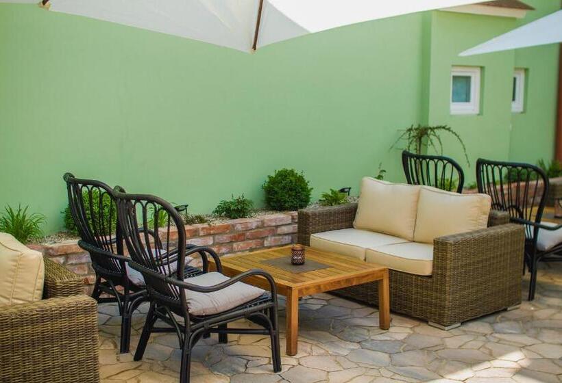 膳宿费 Penzión Kúria