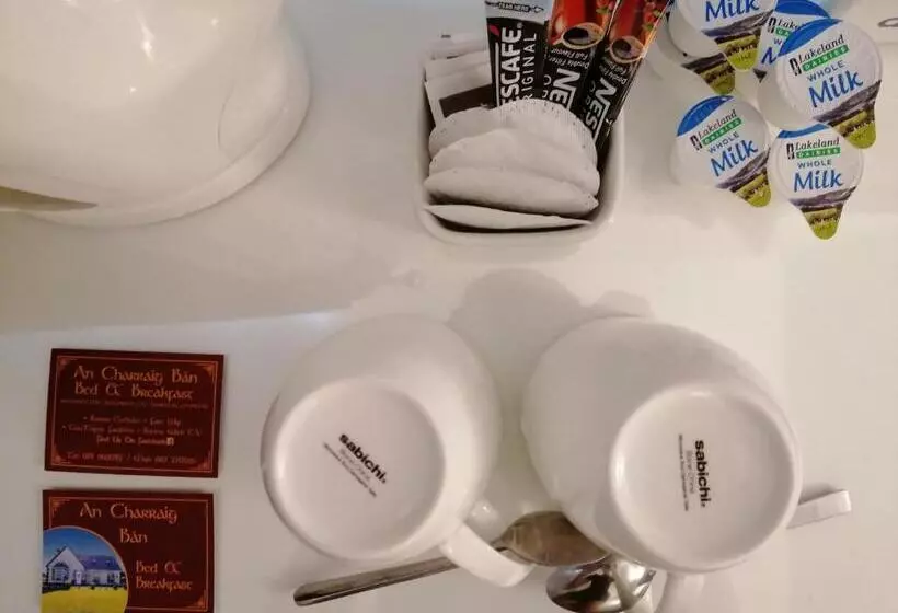 ベッドアンドブレックファースト An Charraig Ban On The Wild Atlantic Way F94wt02