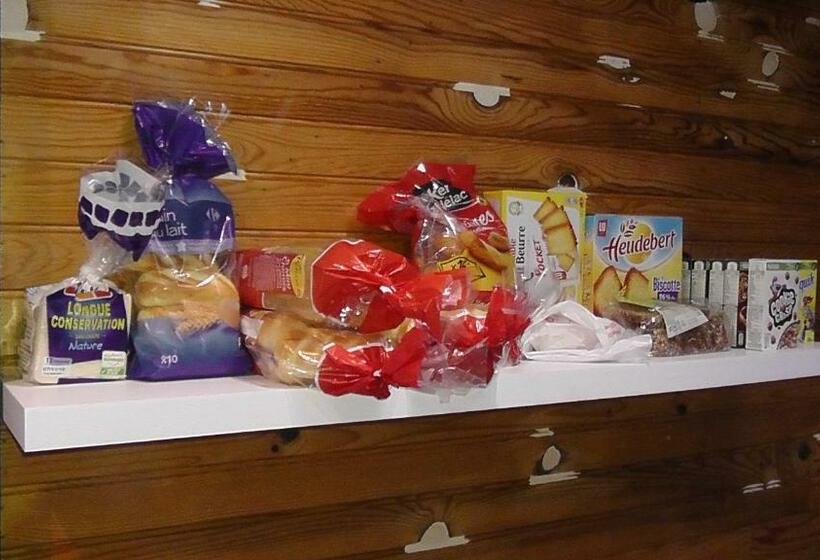 تختخواب و صبحانه Chez Gus