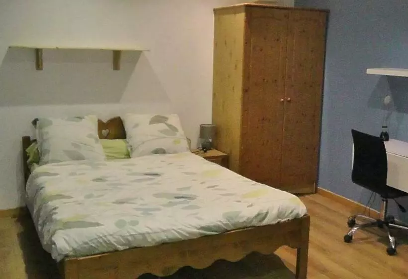 Aamiaismajoitus (B&B) Chez Gus