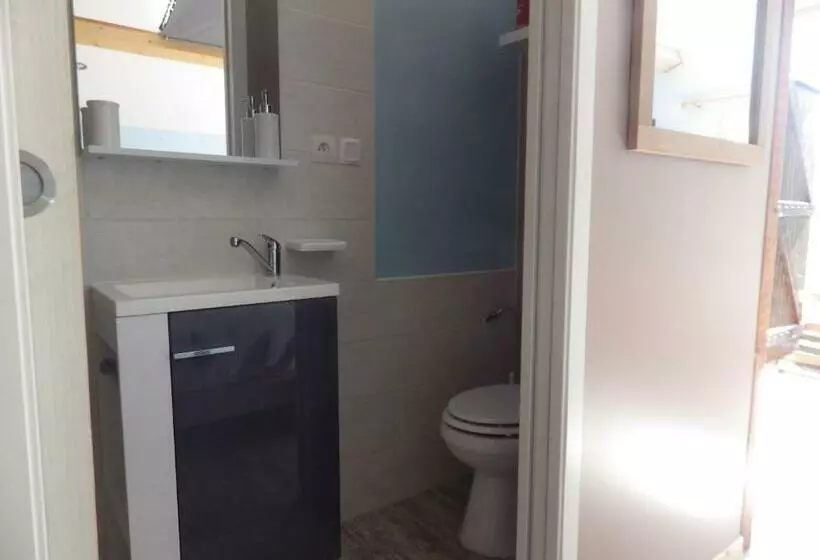 Aamiaismajoitus (B&B) Chez Gus