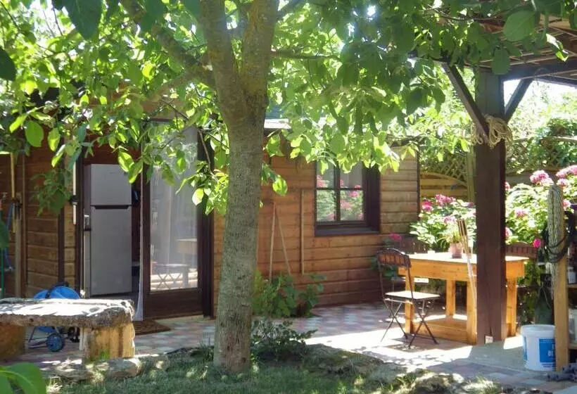 Aamiaismajoitus (B&B) Chez Gus