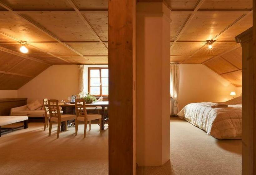 مبيت وإفطار Schlosswirt Forst