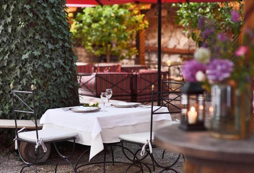 مبيت وإفطار Schlosswirt Forst