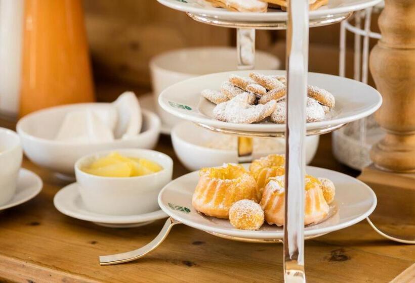 مبيت وإفطار Schlosswirt Forst