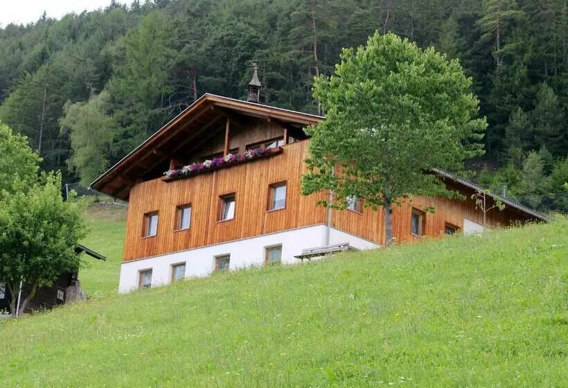 ホテル Huberhof