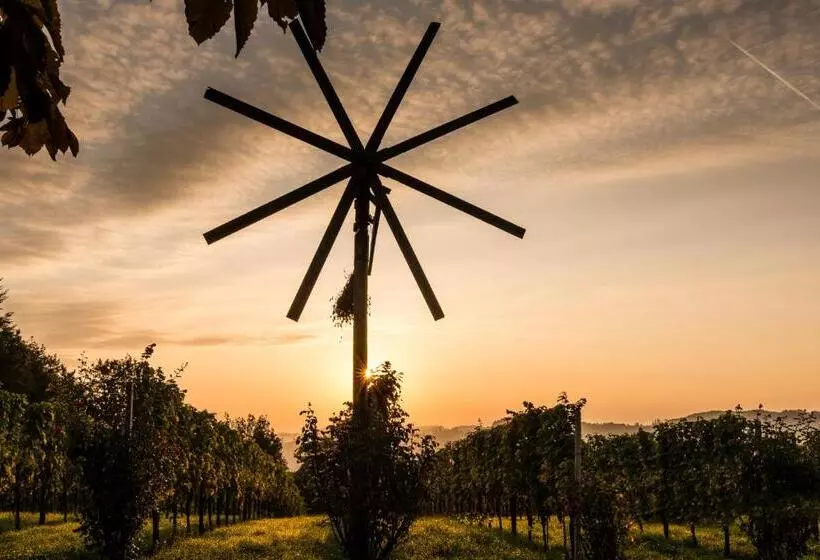 ホテル Weingut Wohlfühlzimmer Adam Lieleg