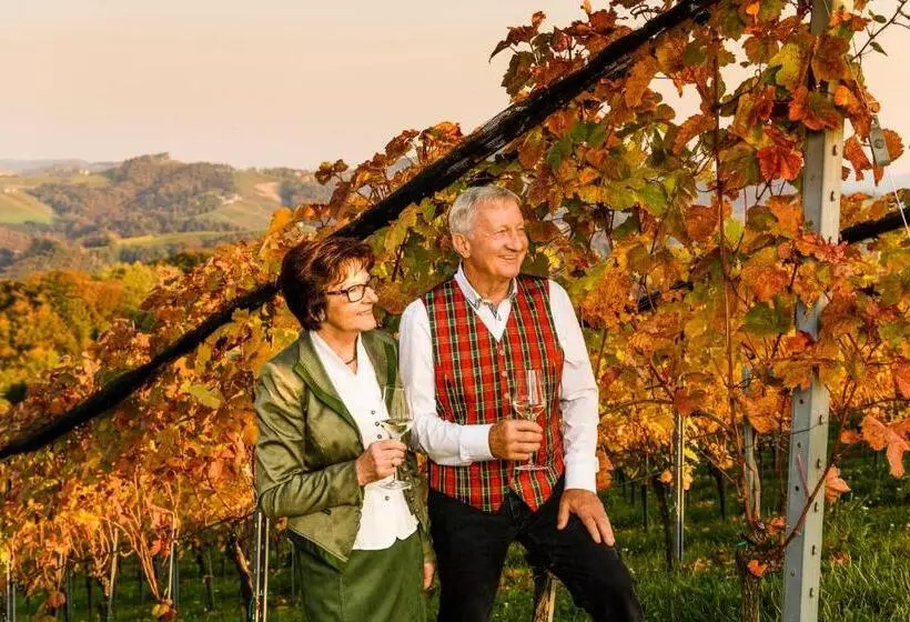 ホテル Weingut Wohlfühlzimmer Adam Lieleg