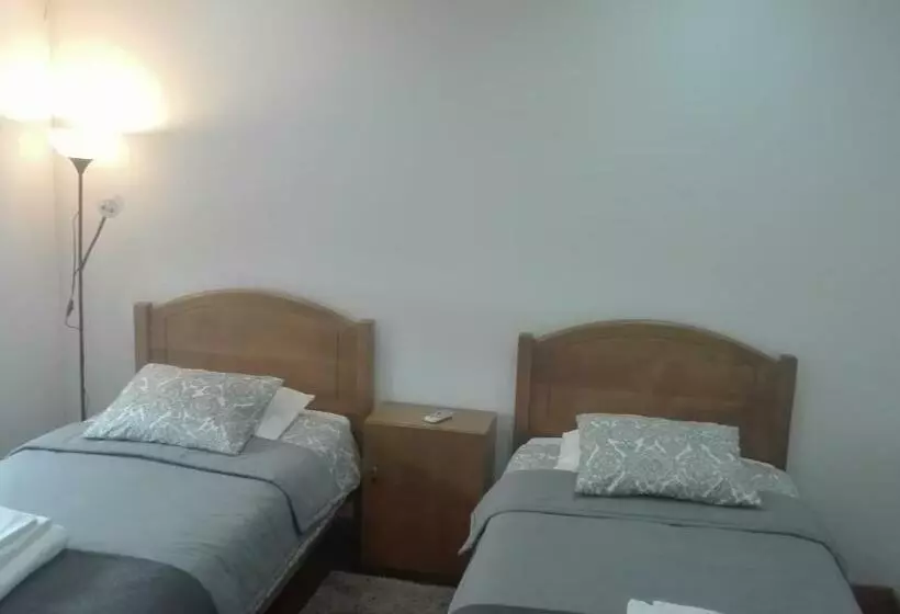 ペンション Vistafreita  Rooms & Suites