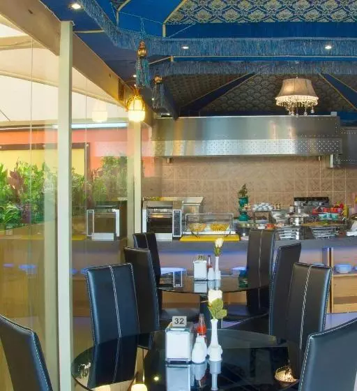 Al Farhan Hotel Suites Al Salam