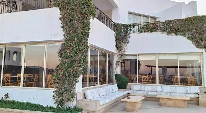 Eden Rock Hotel Namaa Bay