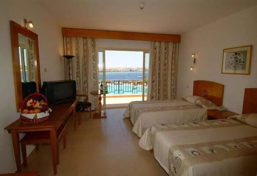 Eden Rock Hotel Namaa Bay