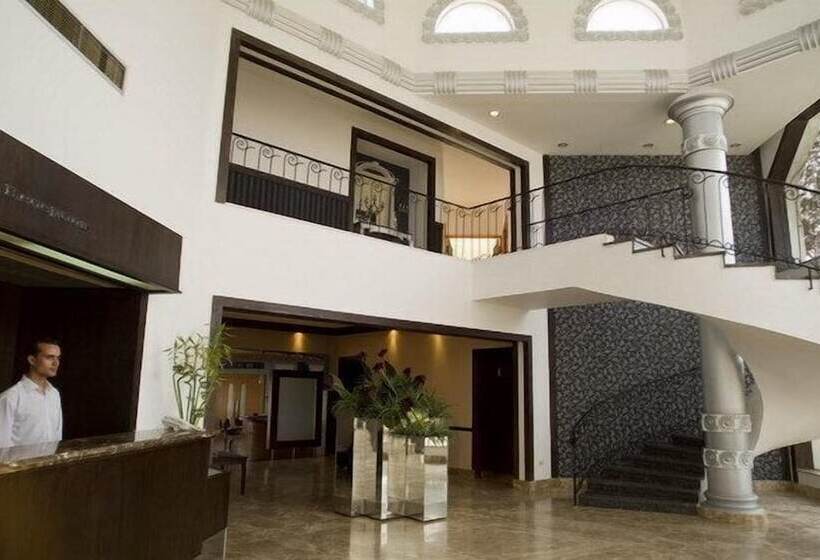 Eden Rock Hotel Namaa Bay