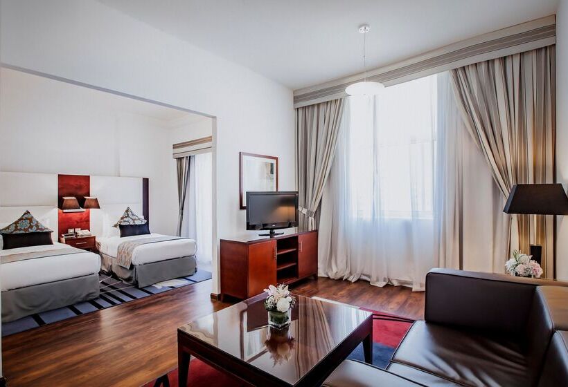 Golden Sands Hotel & Residences