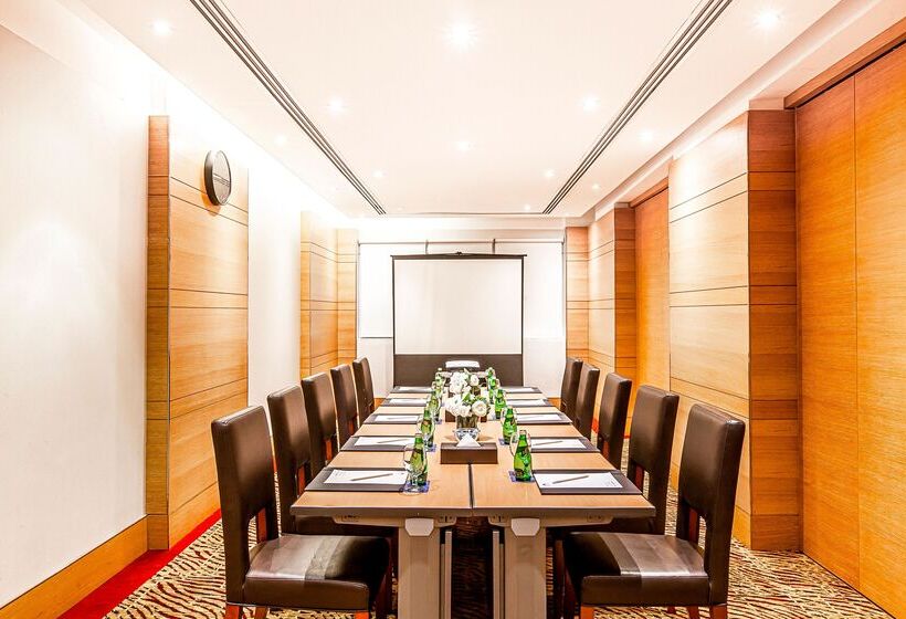 Golden Sands Hotel & Residences