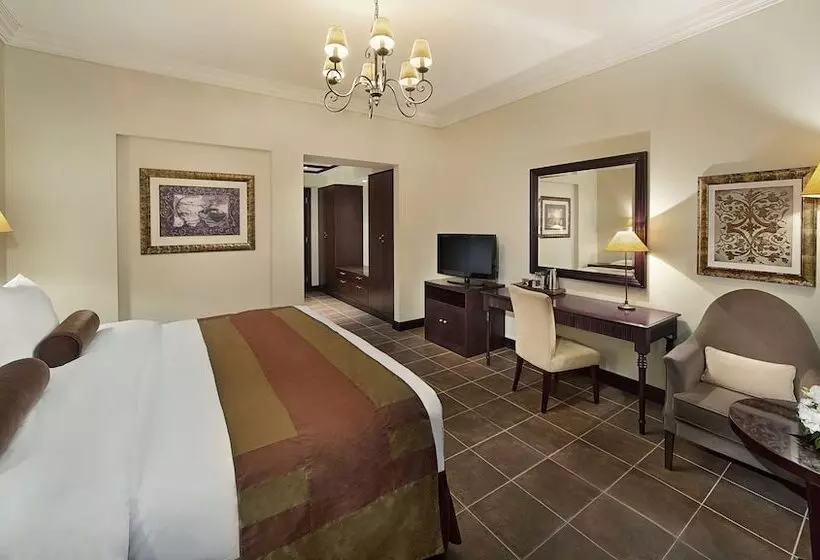 Отель Arabian Ranches Golf Club