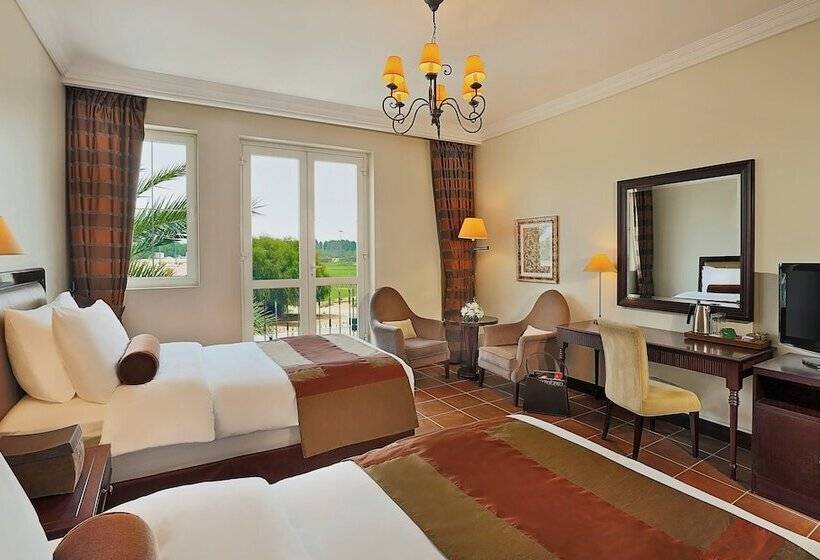 هتل Arabian Ranches Golf Club