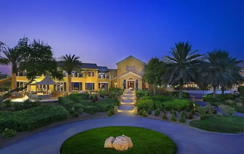 هتل Arabian Ranches Golf Club