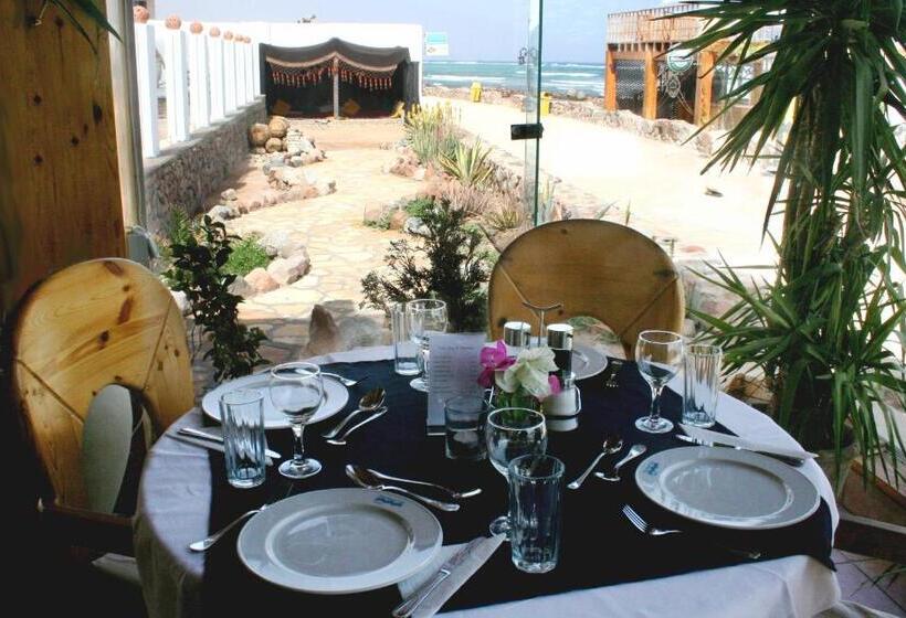 هتل Blue Beach Club