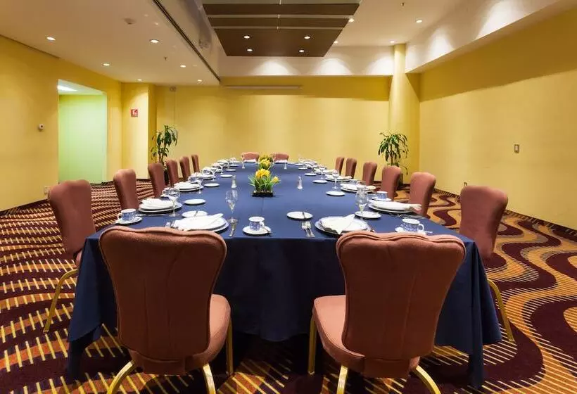 فندق Holiday Inn Puebla Finsa, An Ihg