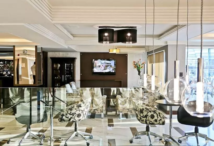 호텔 Sandri Palace