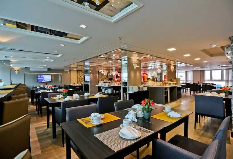 호텔 Sandri Palace