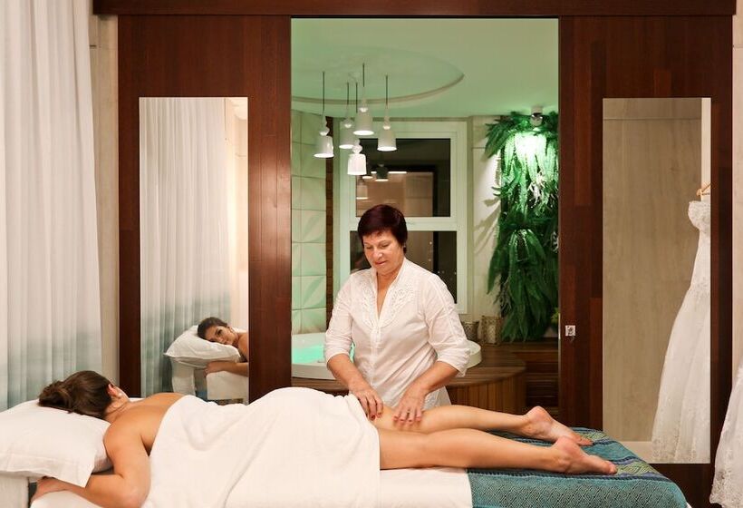 호텔 Sandri Palace