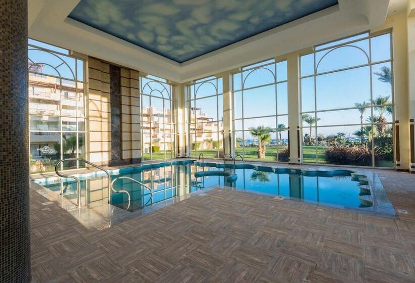 هتل Shams Safaga Resort