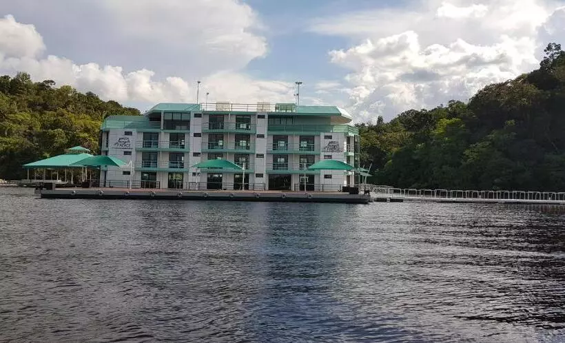 هتل Uiara Amazon Resort