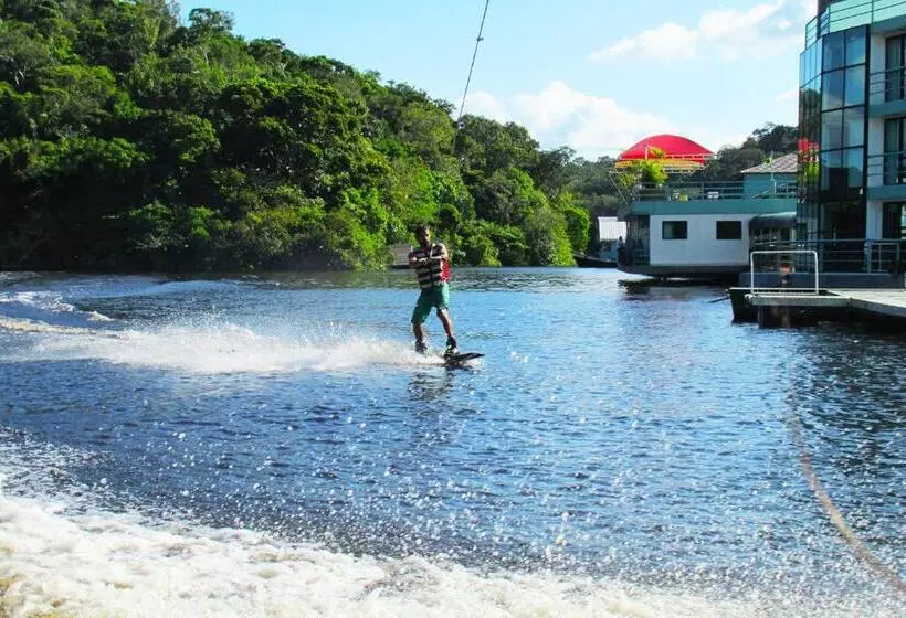 هتل Uiara Amazon Resort