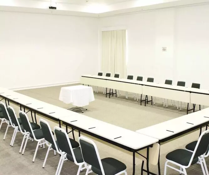 Vitória Hotel Concept Campinas