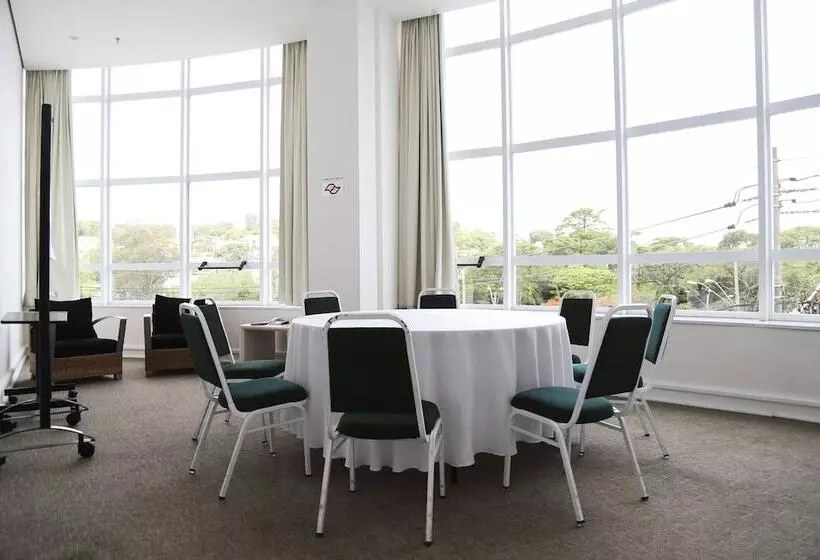 Vitória Hotel Concept Campinas