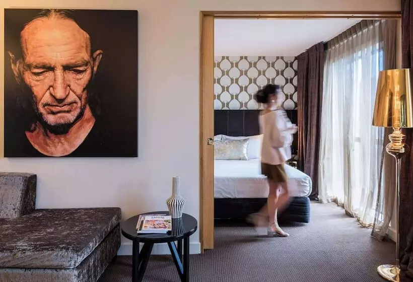 Museum Apartment Hotel, Independent Collection By Evt