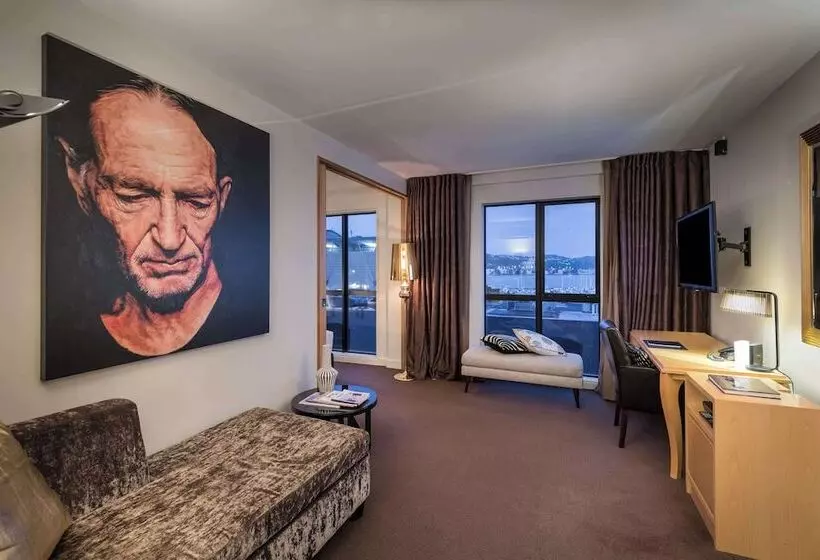 Museum Apartment Hotel, Independent Collection By Evt