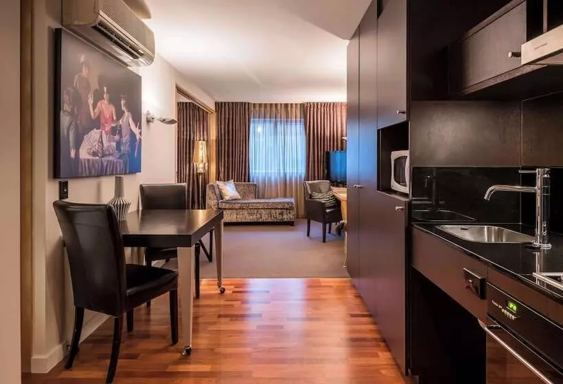 Museum Apartment Hotel, Independent Collection By Evt