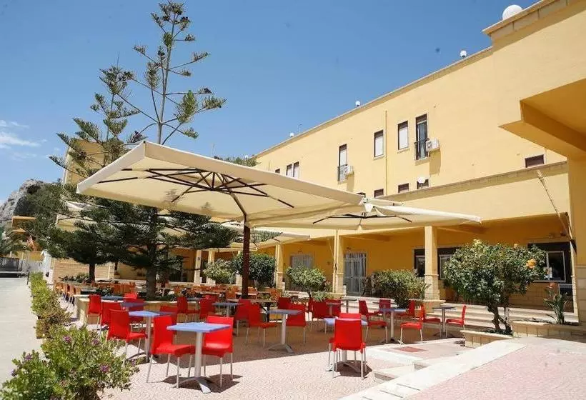 Sole Mediterraneo Resort